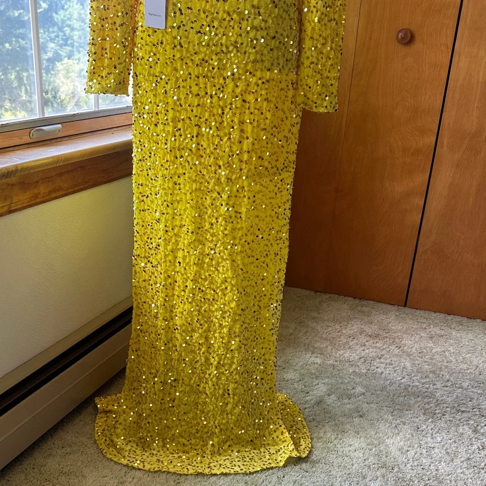 Luxurious Yellow Sequin Dress (NWT) - Picture 9 of 17